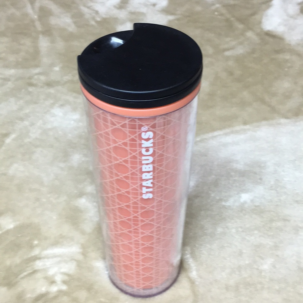 Starbucks 2018 Peach Geometric 16 Ounce To-Go Cup - Picture 2 of 7
